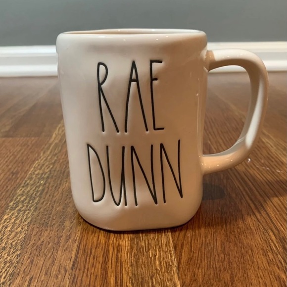 Rae Dunn Mug - Picture 1 of 2